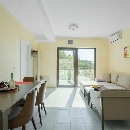 Adria Lux Sveti Stefan * Budua