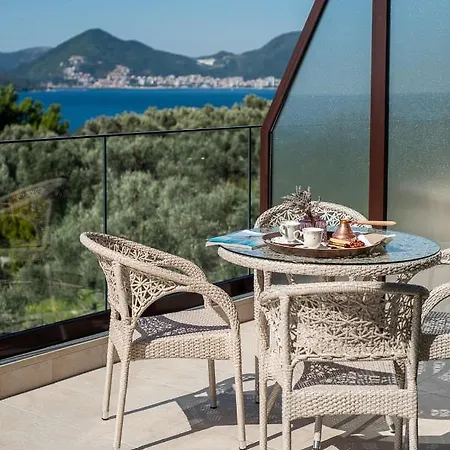 Adria Lux Sveti Stefan Апартаменти Будва