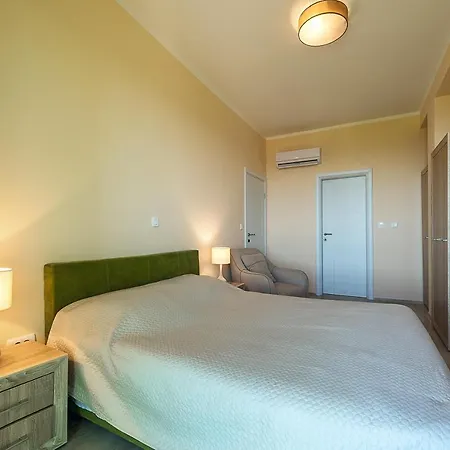 Adria Lux Sveti Stefan * Будва