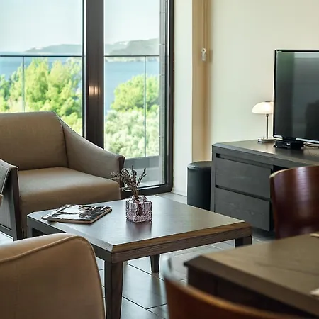 Adria Lux Sveti Stefan Апартаменти Будва